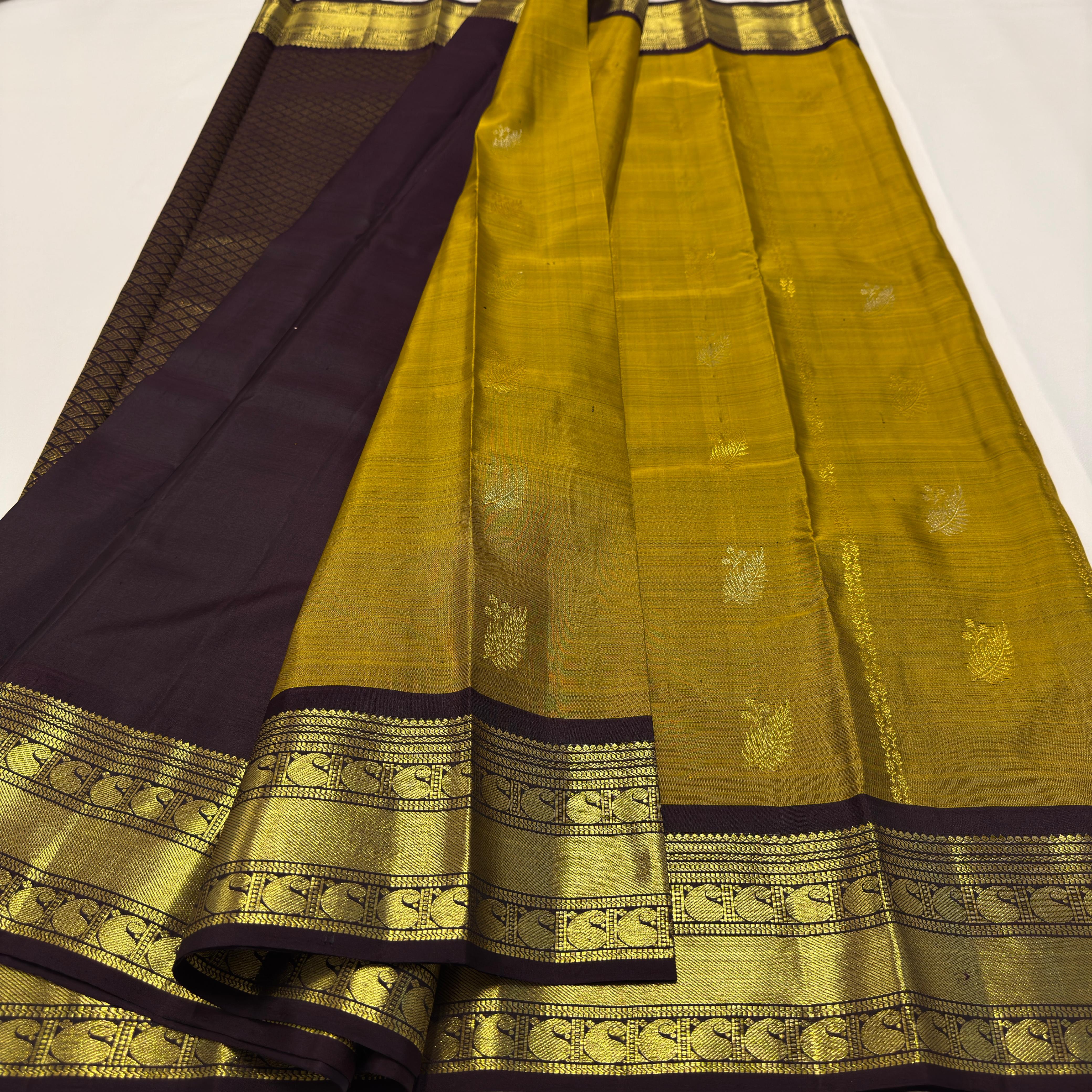 Royal Dark Green Pure Kanchipuram Handwoven Bridal Silk Saree
